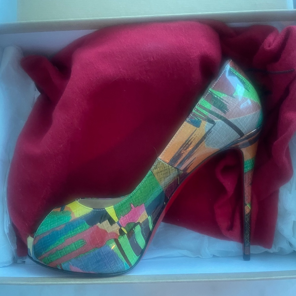 Christian Louboutin New Very Prive 120 Patent Mag Multicolor Peep Heel Pump 38